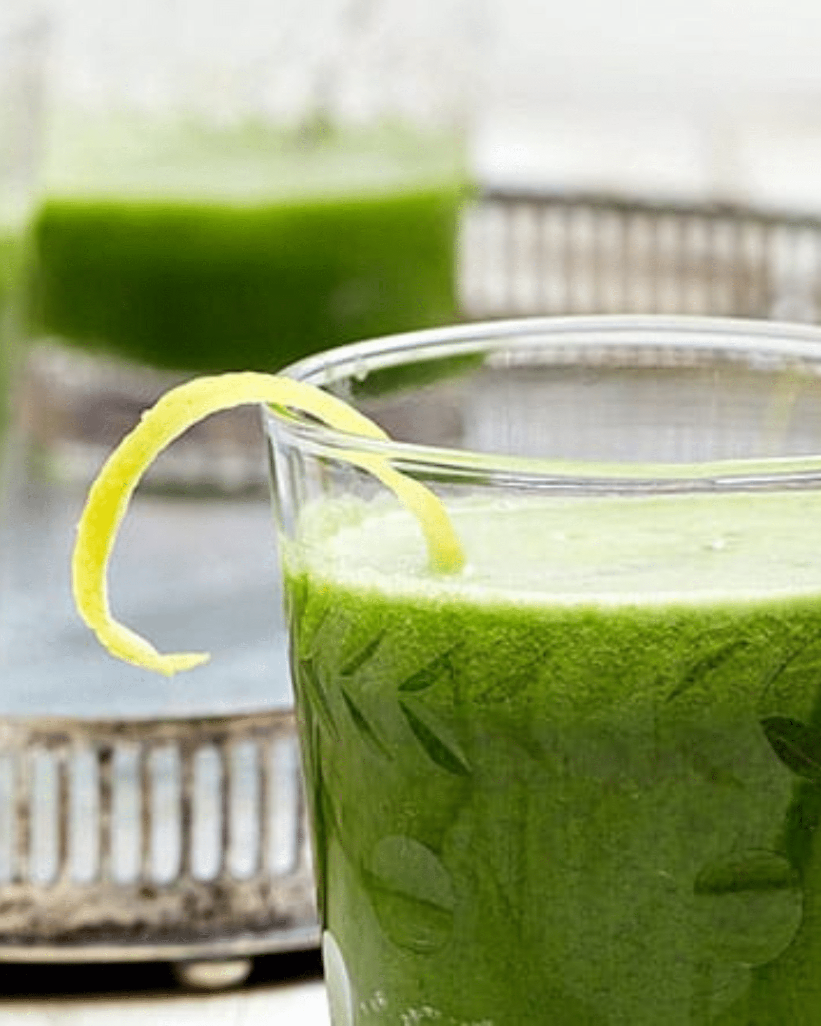 https://kriscarr.com/wp-content/uploads/2013/07/How-to-Make-a-Green-Juice-Video-Recipe-Juicing-FAQs.png