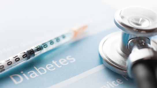 How to Manage Type 1 Diabetes in a Healthy Way 