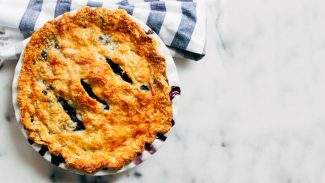 Vegan Blueberry Pie 